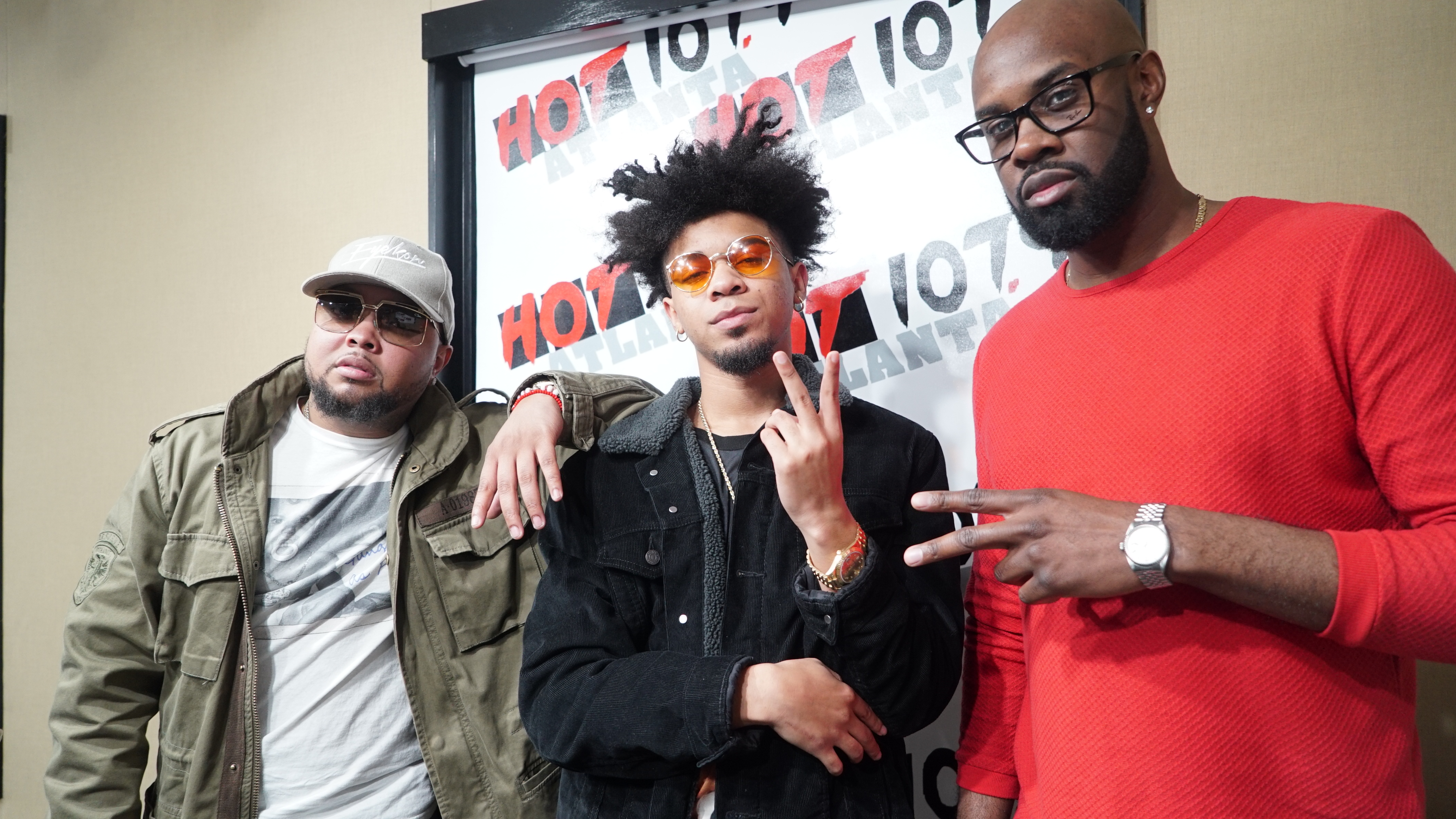 Durtty Boyz Show Interview's EvanderGriiim For Famous Friday