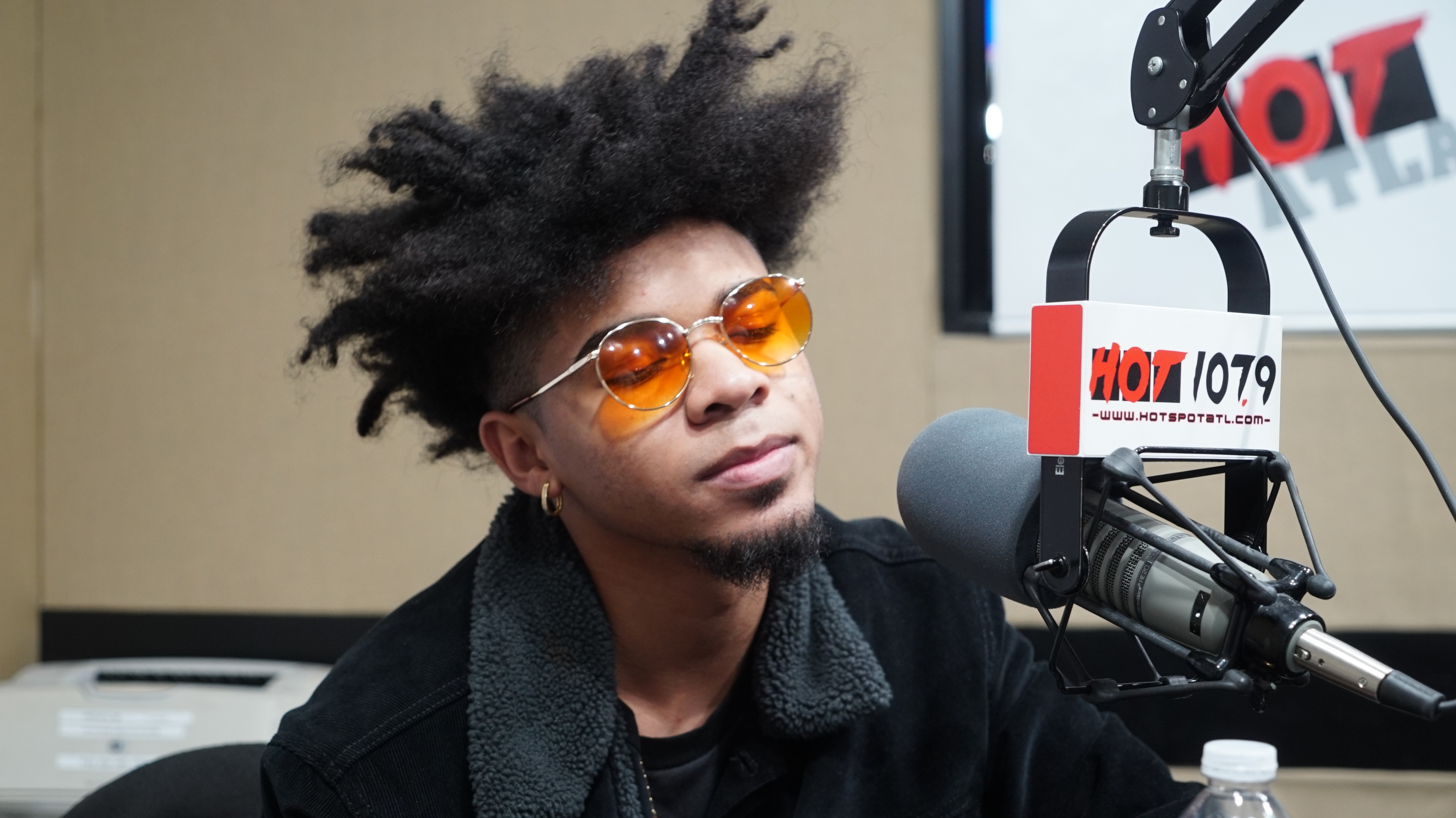 Durtty Boyz Show Interview's EvanderGriiim For Famous Friday