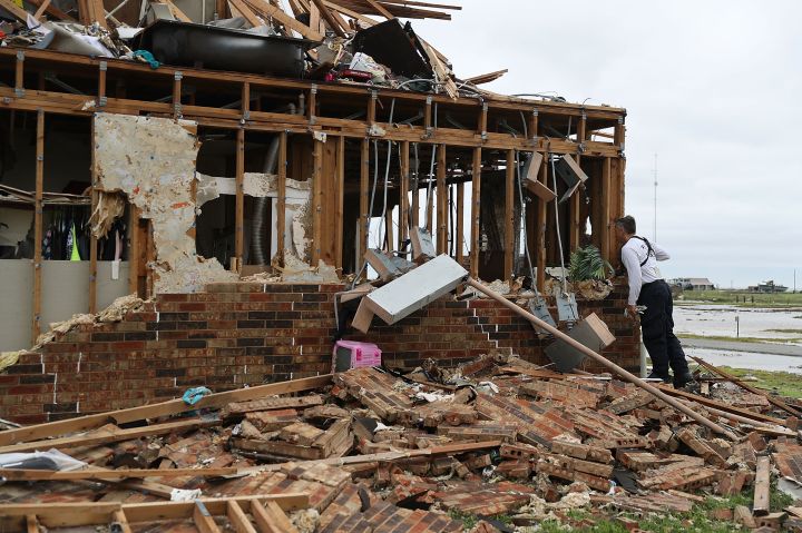 Hurricane Harvey Slams Into Texas Gulf Coast