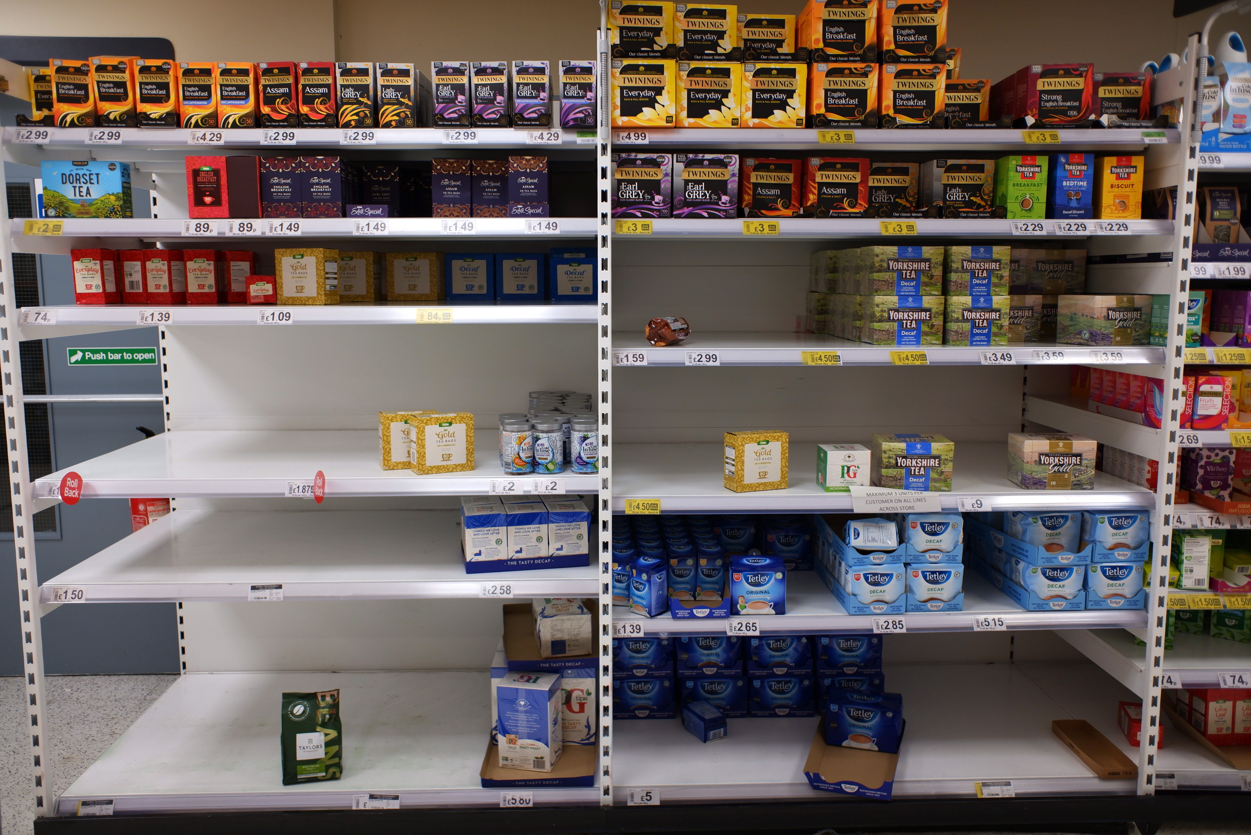 Supermarkets are taking measures to control panic buying
