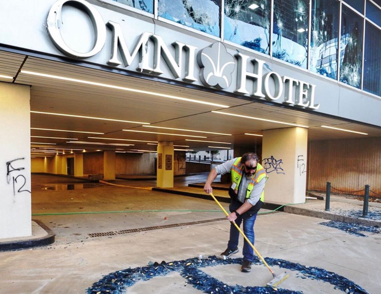 Downtown Atlanta Starts The Cleanup Process