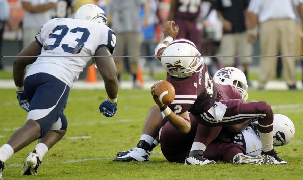 Howard University defeats Morehouse College 30 - 27 in the AT&T Nation's Football Clossic