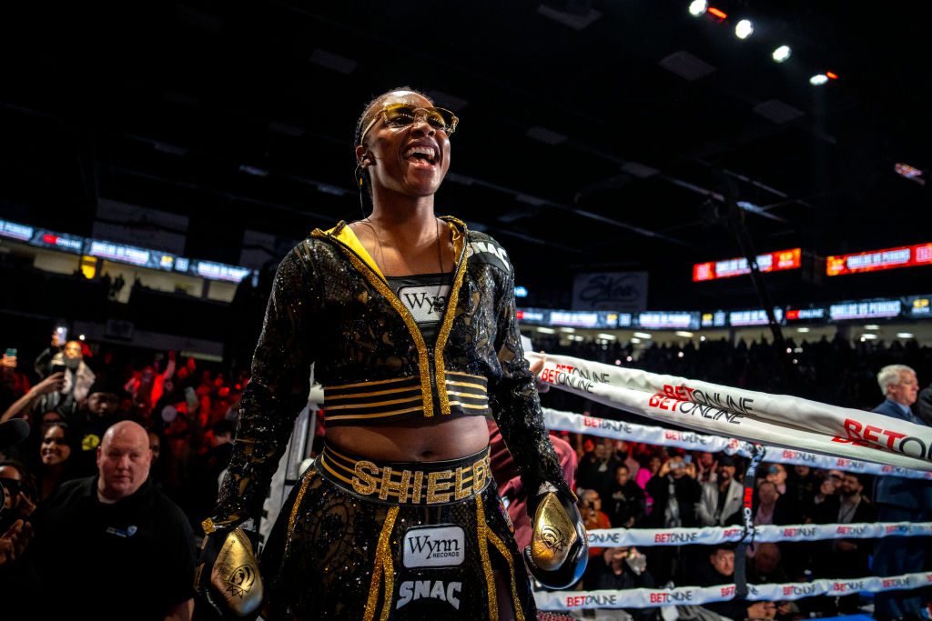 Claressa Shields v Danielle Perkins