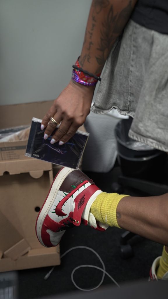 Teyana Taylor "Escape Room" In-Store Signing