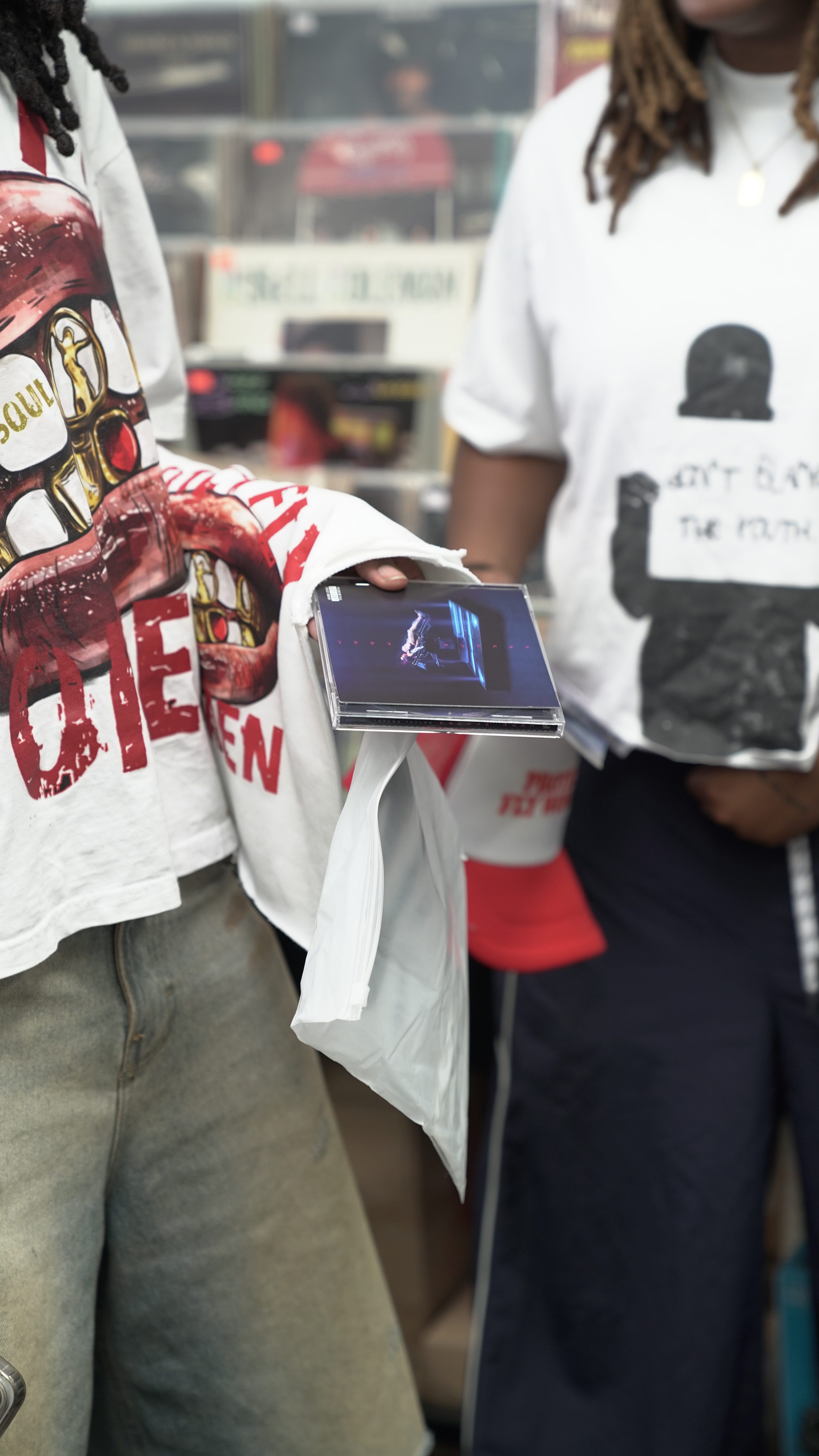 Teyana Taylor "Escape Room" In-Store Signing