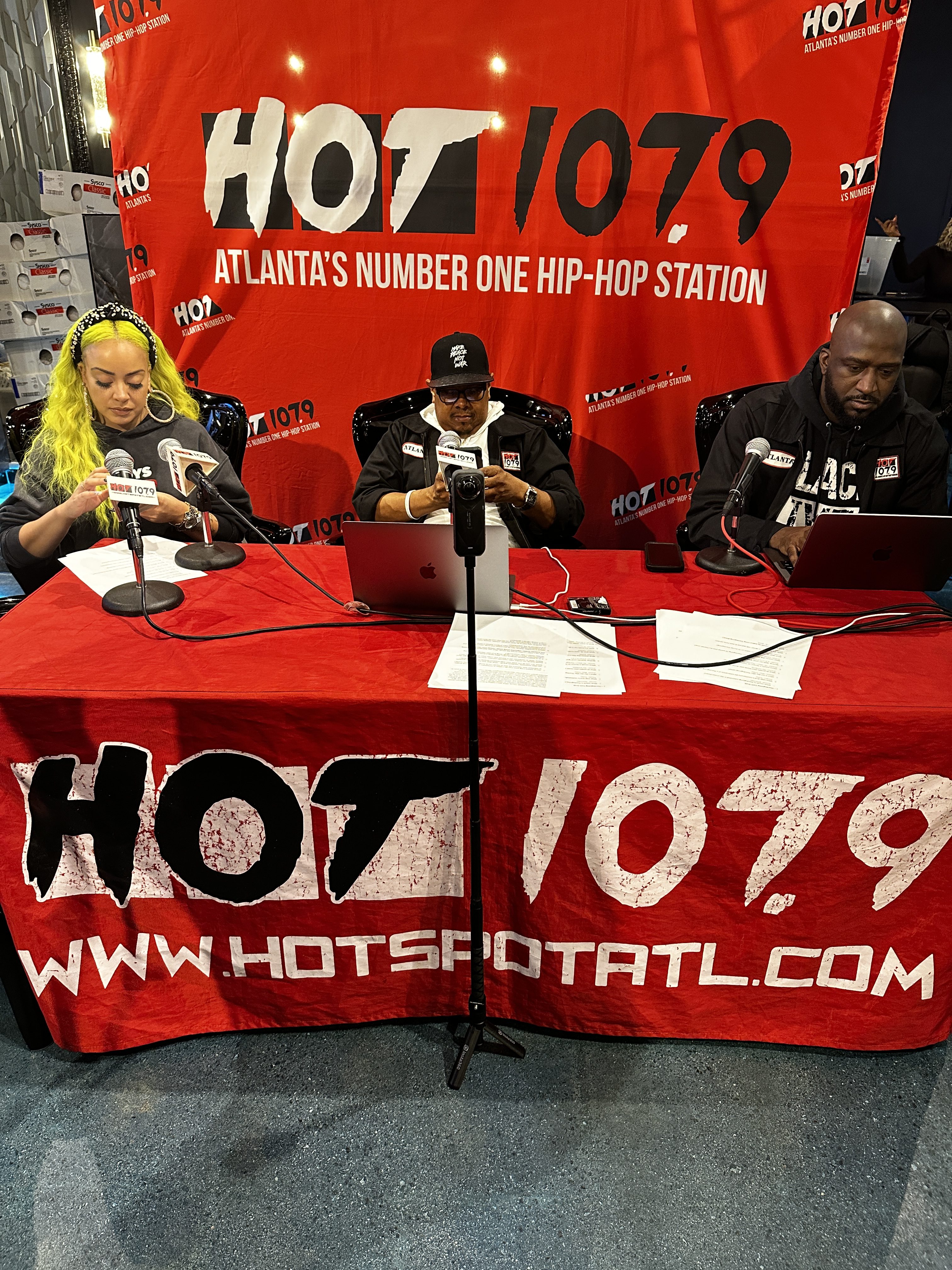 Hot 107.9 & The Morning Hustle At Harolds Chicken and Ice Bar - Panola